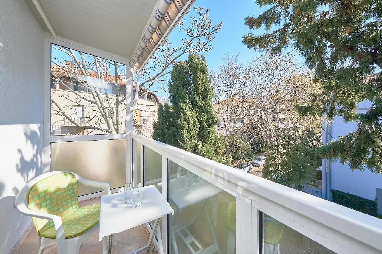 Apartment Andrea By Litto Split