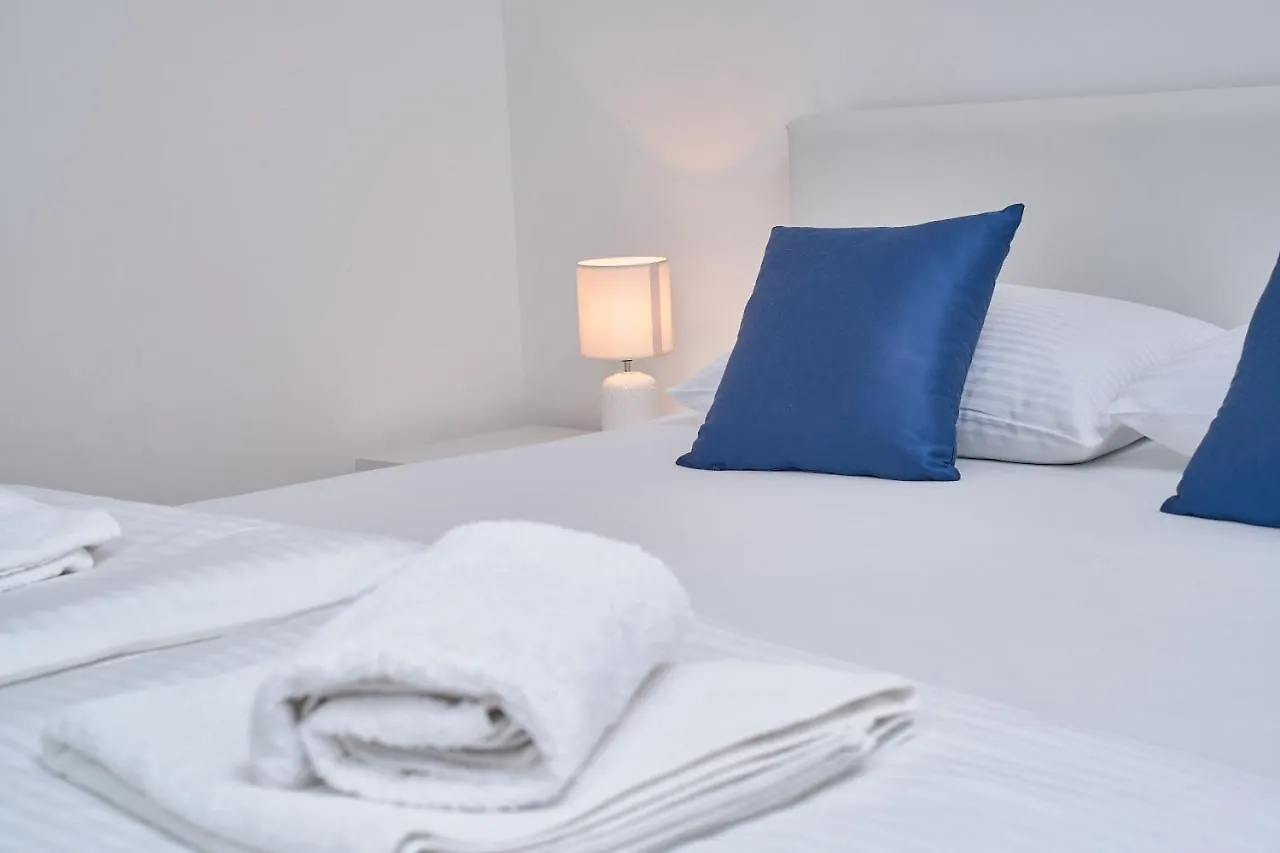 Apartment Andrea By Litto Split