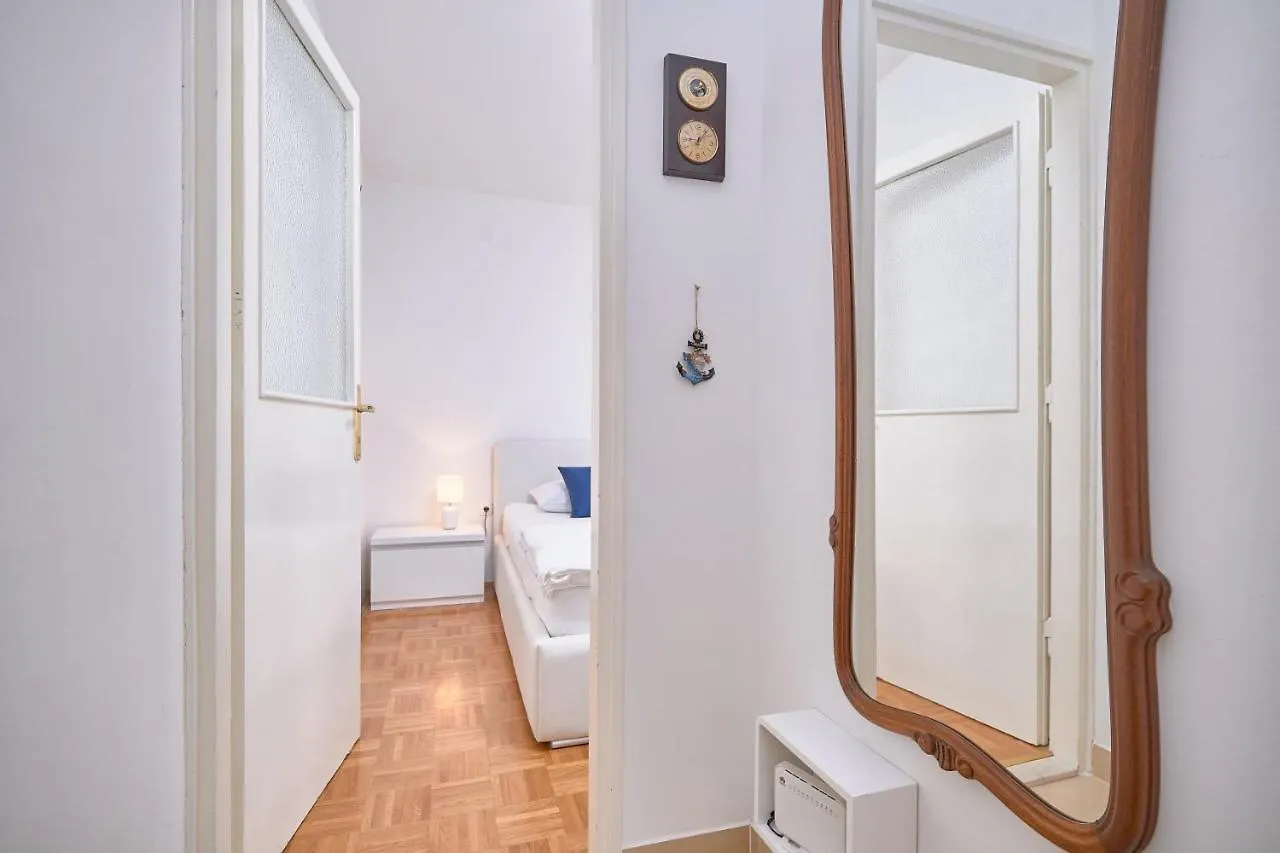 Apartment Andrea By Litto Spalato