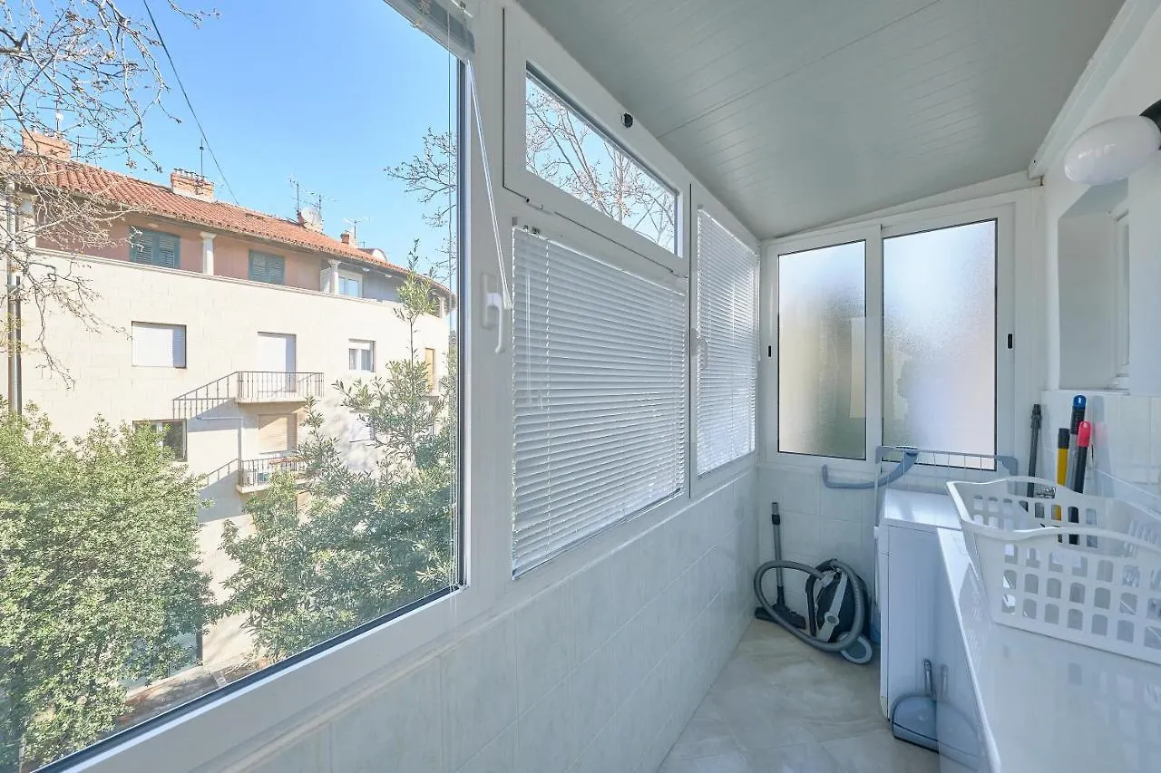 Apartment Andrea By Litto Spalato